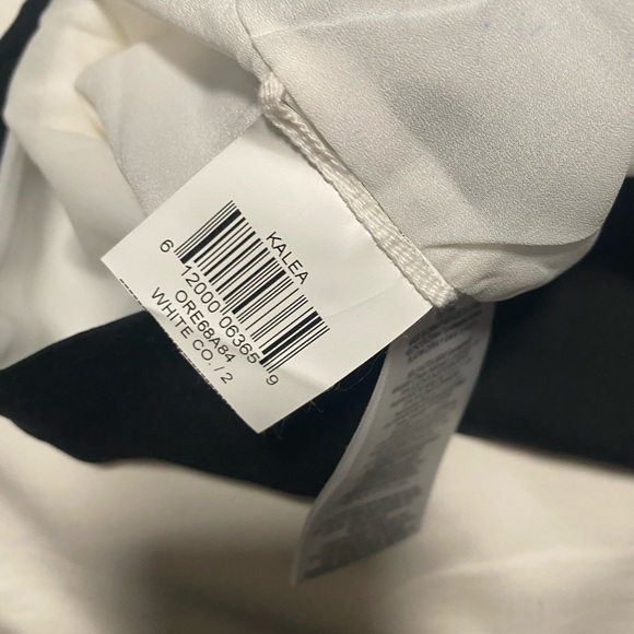 BCBGMaxazria black/white mini new with tags size 2 - Picture 6 of 8